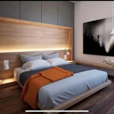 Brera Chic Apartment Milan